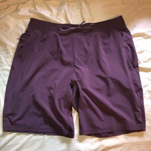 Lululemon men’s Shorts